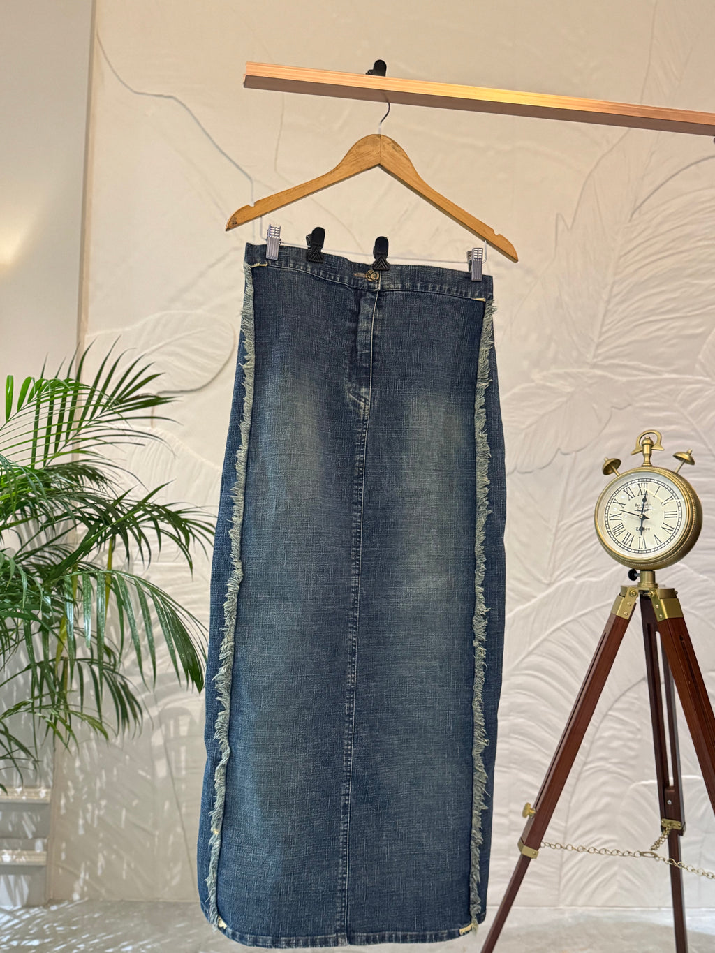 Raw Hem Distressed Long Denim Maxi Skirt
