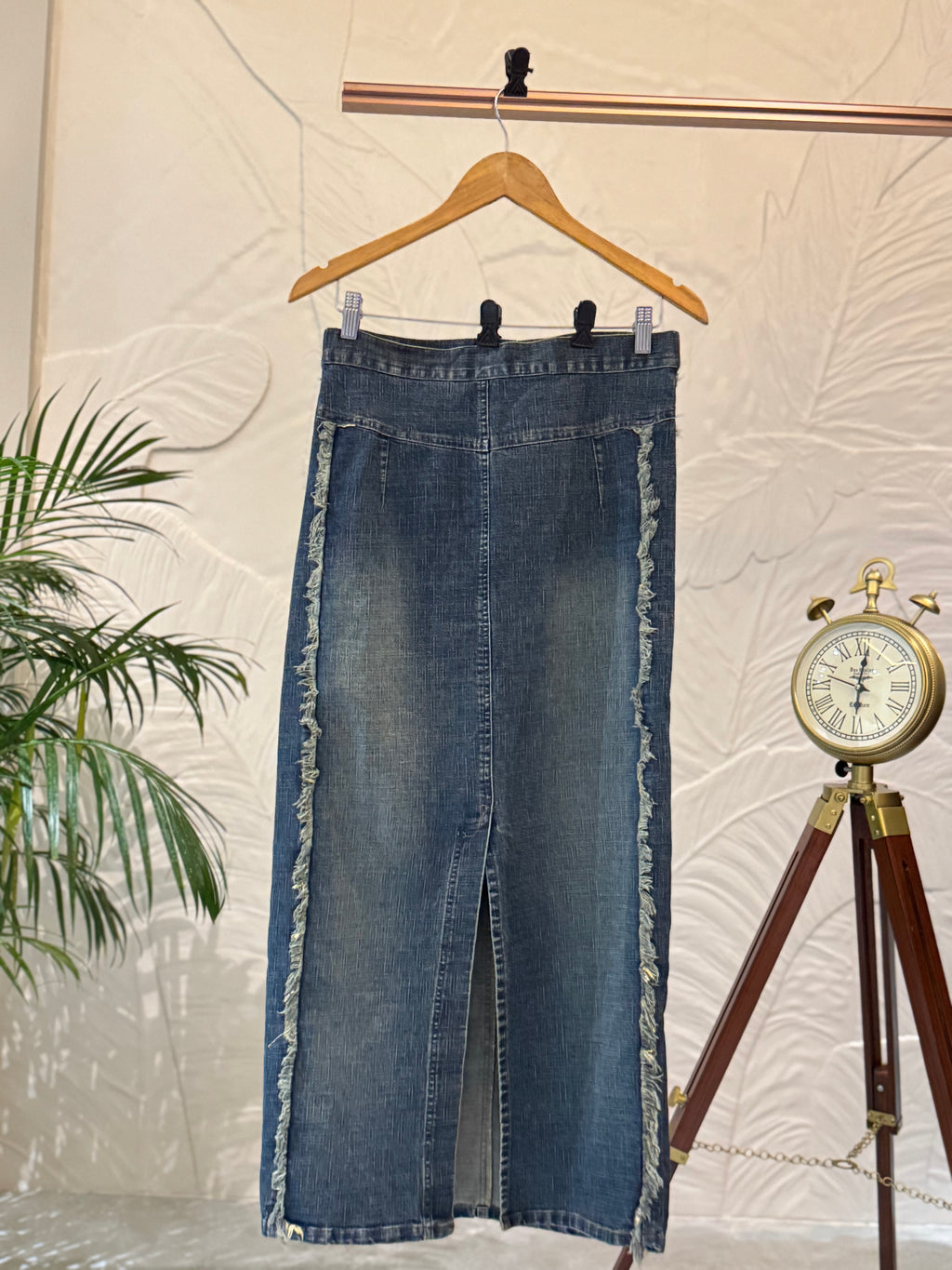 Raw Hem Distressed Long Denim Maxi Skirt